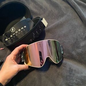 Blenders Snow Goggles - Champagne